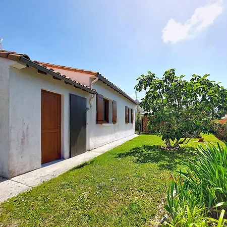 Vakantiehuis Mon Reve By Interhome Les Mathes